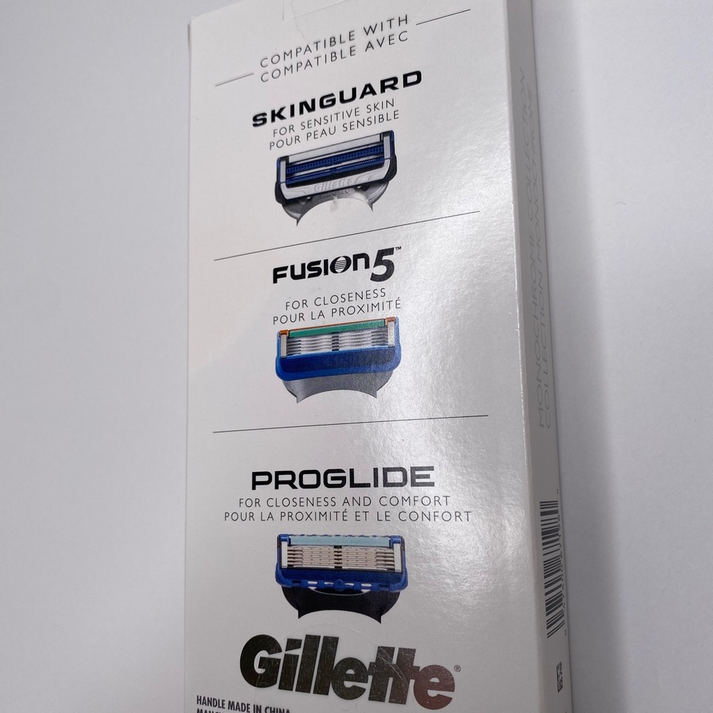 Gillette & Bic Razors - Picture 4 of 7